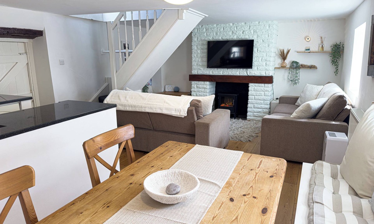 Portland Cottage | Fisherman's Cottage on Chesil Beach