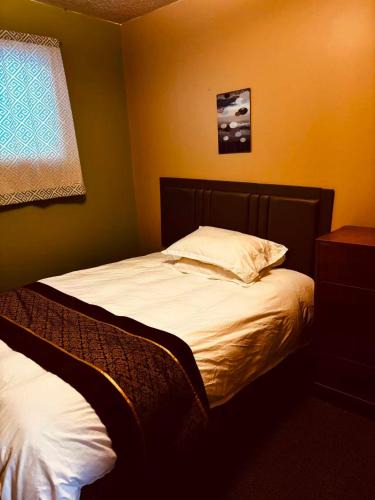 Greenwater Lake Ski Chalet | Fisherman's cove