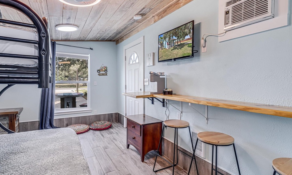 Rockport House | Fisherman's Inn 2 Bedroom Home by RedAwning