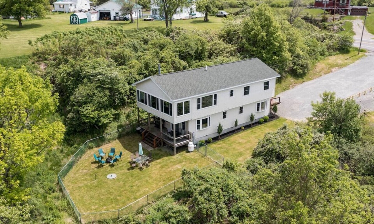 Frontenac House | Fishermans Getaway in Clayton & St. Lawrence River