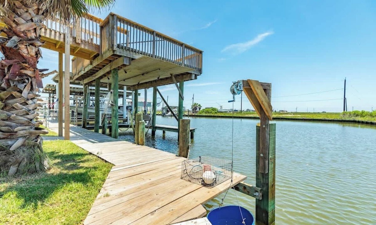 Surfside Beach House | Fishermen's Paradise!