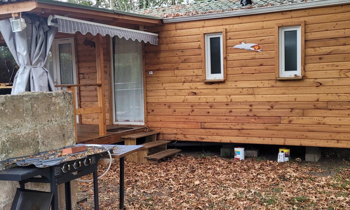 Saint-Medard-de-Guizieres House | Fishing, canoeing