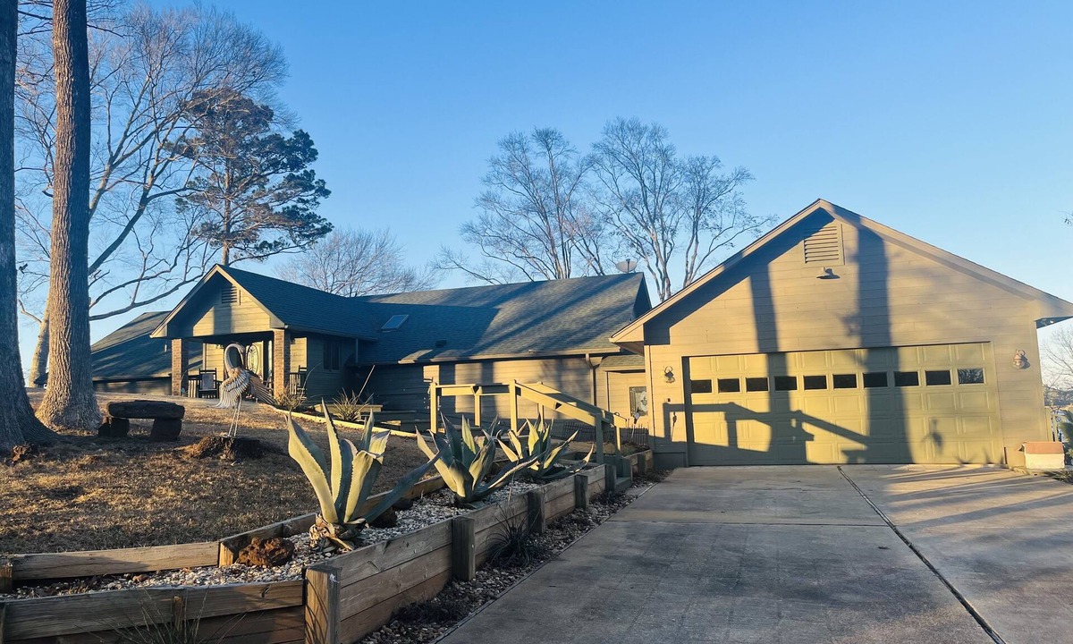 Downsville House | Fishing, Pool, & Lakeside Oasis at the Eagle Bay Lodge on Lake D'arbonne!