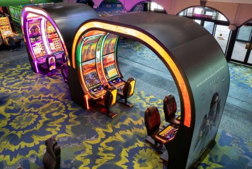 Robinsonville Hotel | Fitz Tunica Casino & Hotel, Trademark Collection by Wyndham