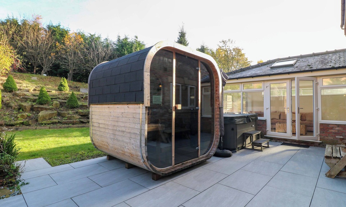 Chesterfield Cottage | Five Acres