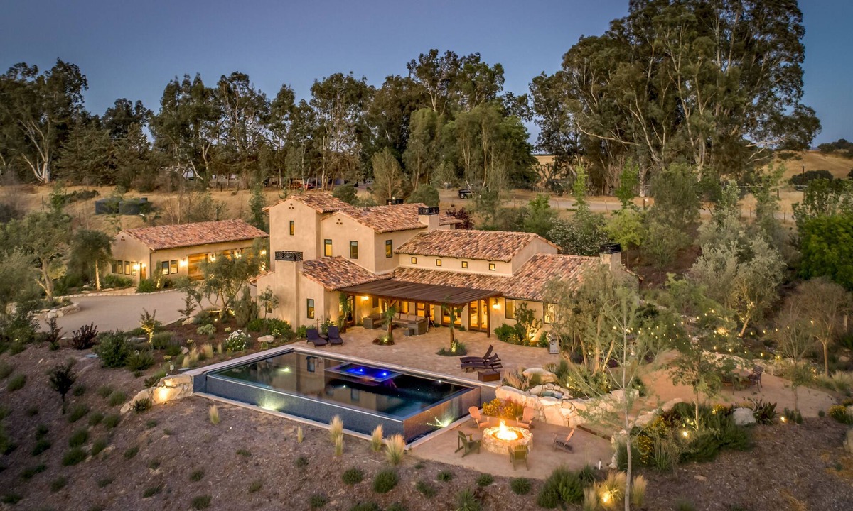 Paso Robles House | Five en-suite home just a few minutes from downtown Paso Robles