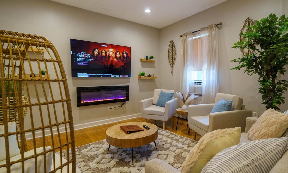 Mattapan Condo | Five75 Lux BOS - Boho Chic