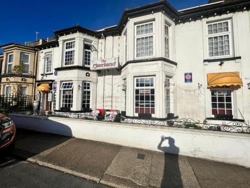 Great Yarmouth Hotel | Fjaerland Hotel