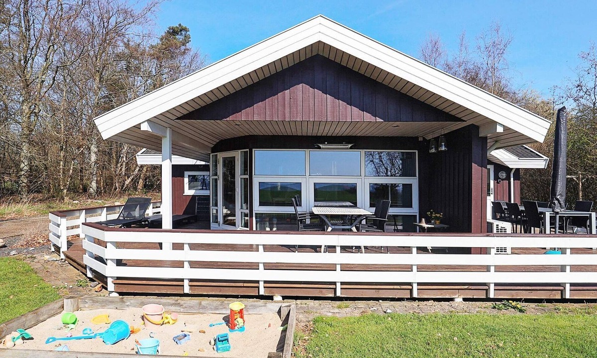 Sillerslev House | Fjordview Retreat with Spa
