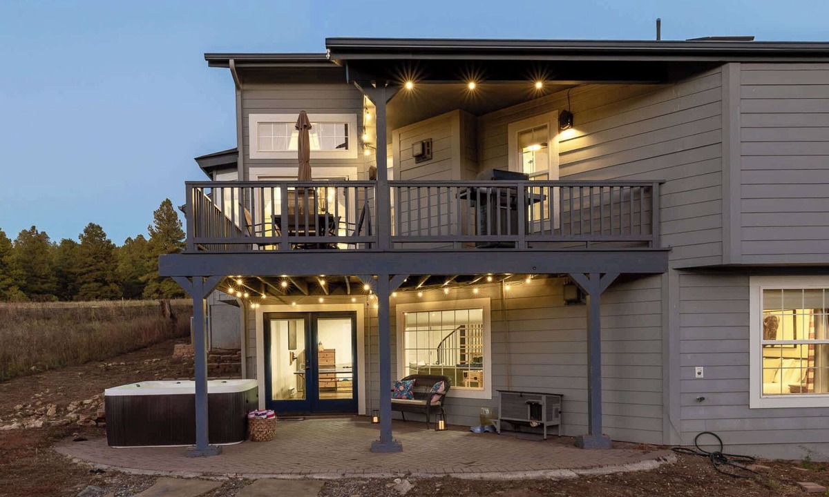 Mountainaire House | Flagstaff Lodge with Hot Tub