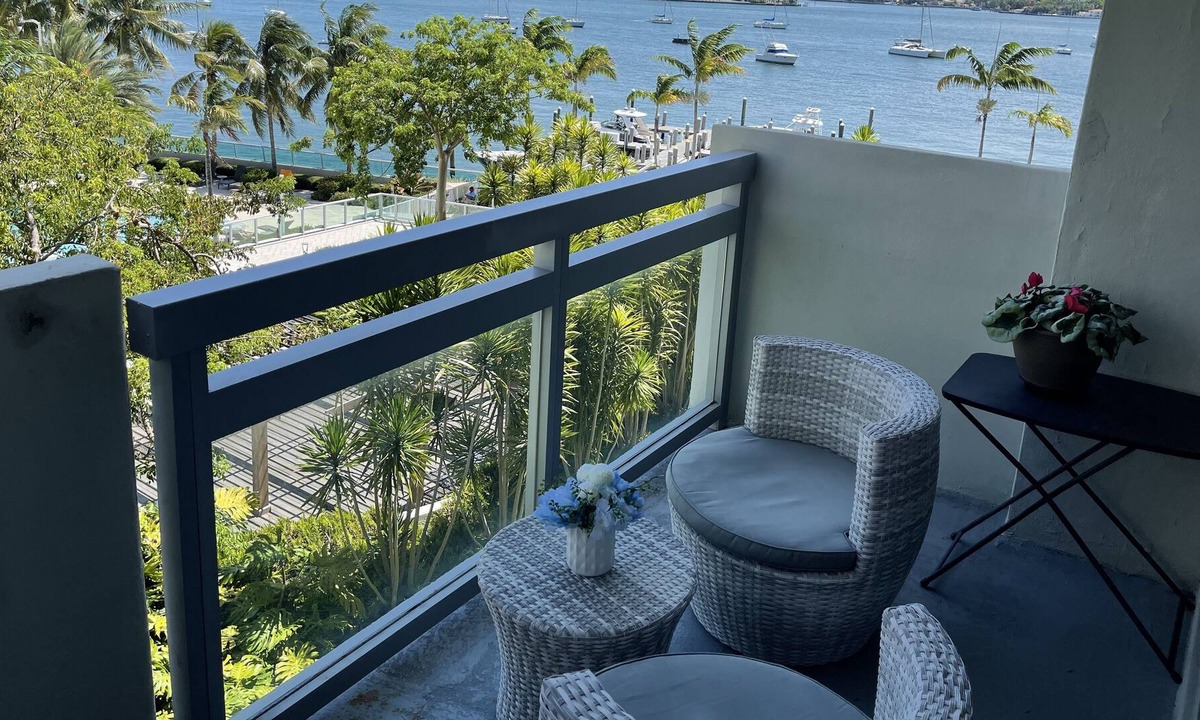 West Avenue Condo | Flamingo 432 South Miami, ocean view, coworking space