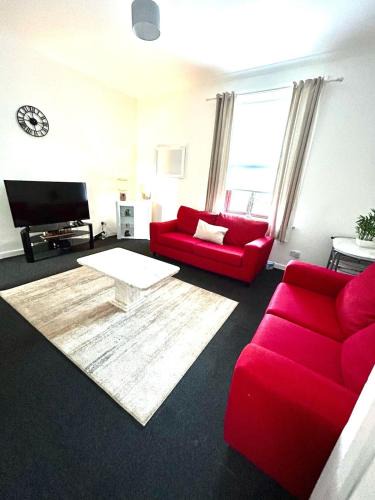 Shotts Apartment | Flat 156 at M Rooms