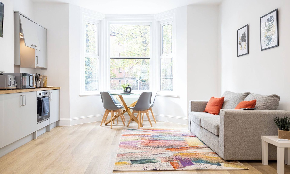 Little Hulton Apartment | Flat 2 15 Longley Road