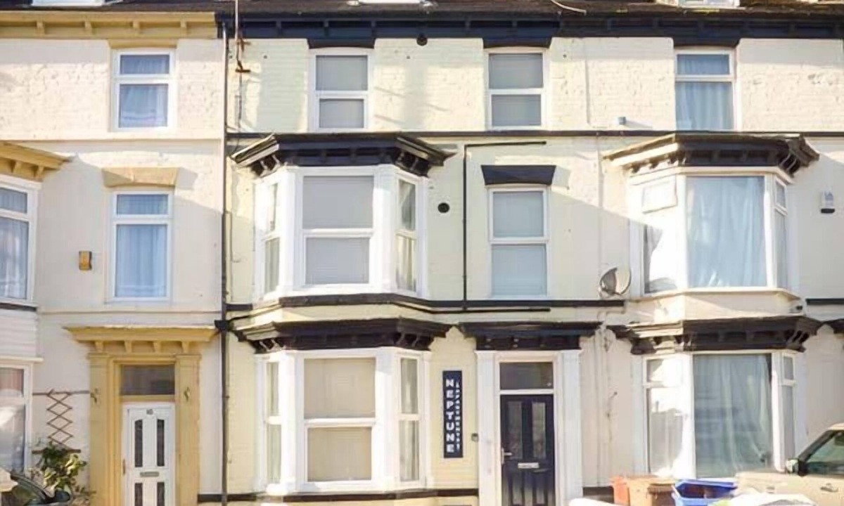 Bridlington Apartment | FLAT 2, country holiday cottage in Bridlington