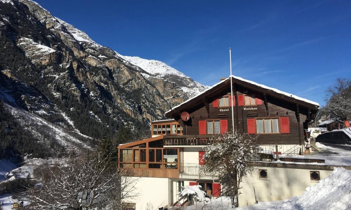 St. Niklaus Apartment | Flat Chalet Veilchen