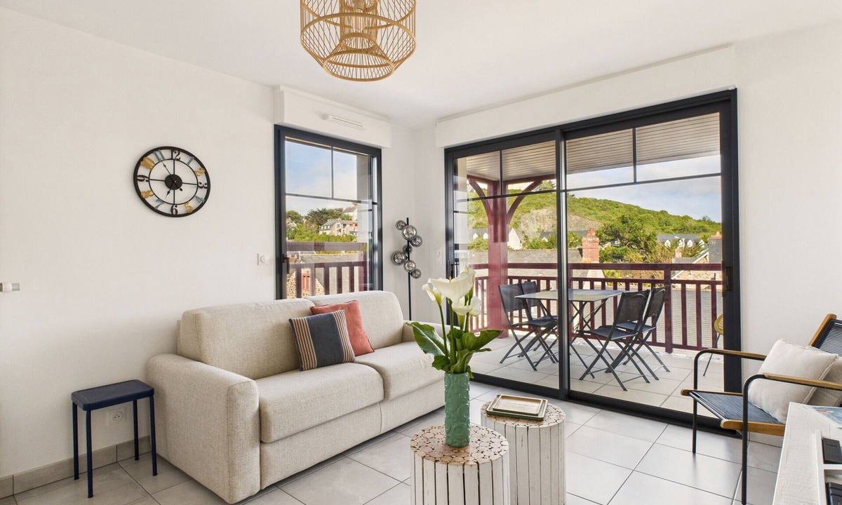 Pleneuf-Val-Andre Apartment | Flat for 6, Pléneuf Val André beach