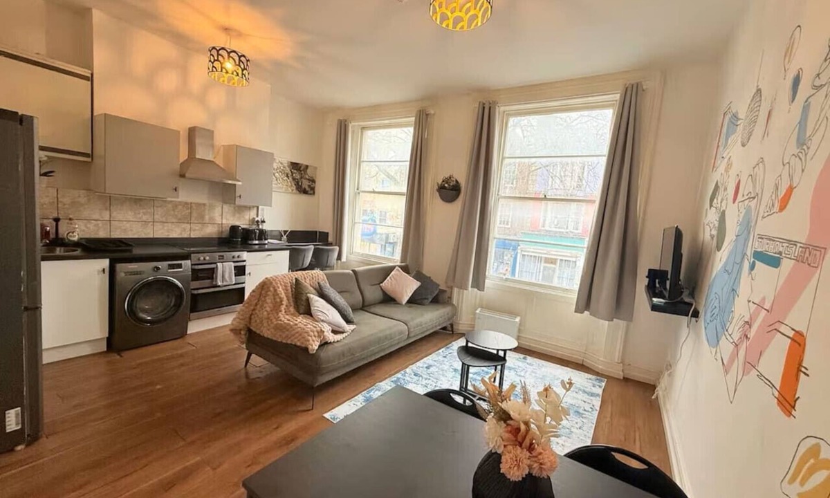 Saint Paul's Apartment | Flat in Stokes Croft