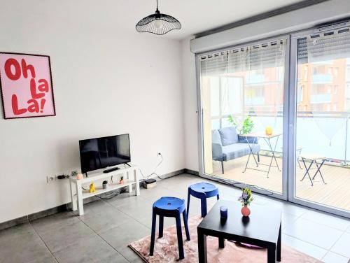 Trois Cocus - Borderouge - Croix-Daurade - Paleficat Apartment | Flat Relax with terrace-home cinema-jacuzzi