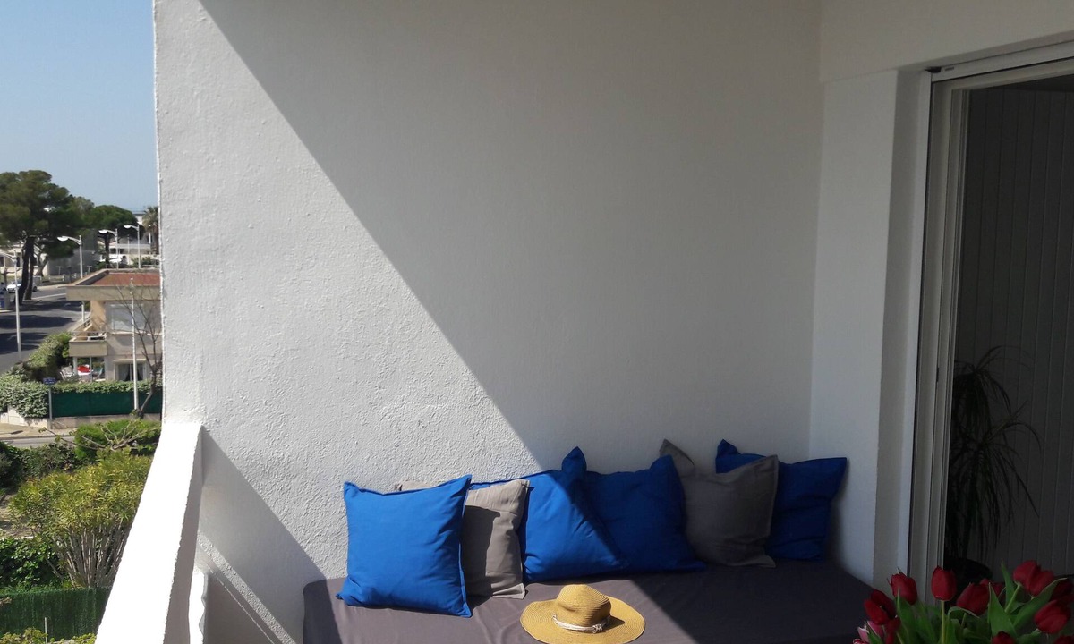 Le Grau-Du-Roi Apartment | Flat with 1 bedroom, 5 persons/WIFI/100 m from beach