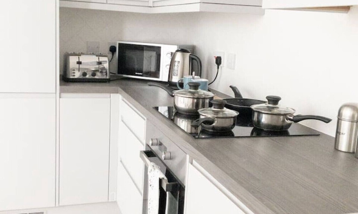 Fleet Apartment | Fleet Heights Apartment Three