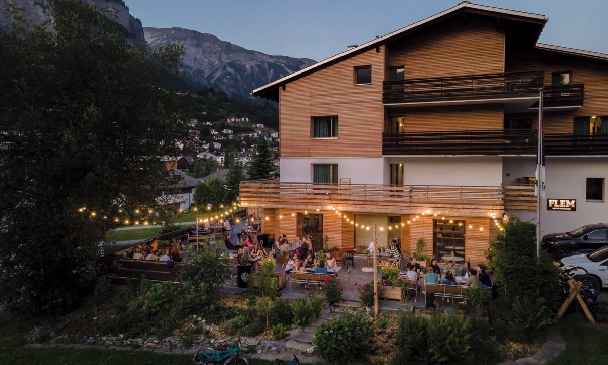 Flims Apartment | Flem Mountain Lodge, (Flims Waldhaus). Moderne neue 4.5 Ferienwohnung by Interhome