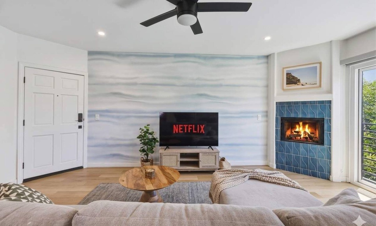 Olde Solana Beach Apartment | Fletcher Cove Solana Beach 2BD Coastal Apartment