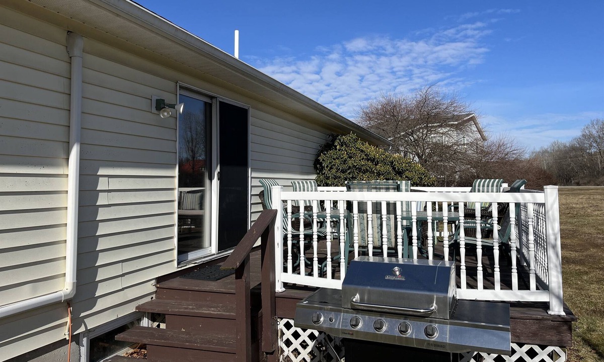 Oneonta House | Fleur de Lis - Ranch home near Oneonta baseball tournaments, fire pit