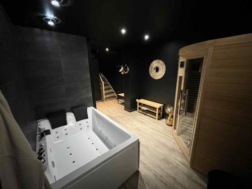 Sainte-Anne - Faubourg Noyon Bed & Breakfast | Fleur de Lune