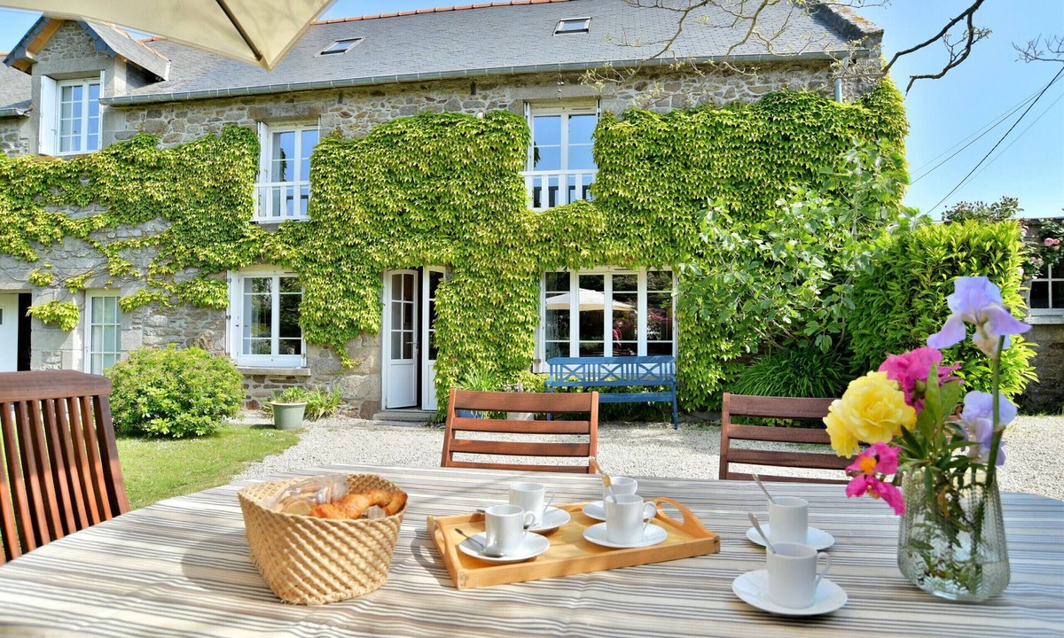 Cancale Villa | Fleur de Marie