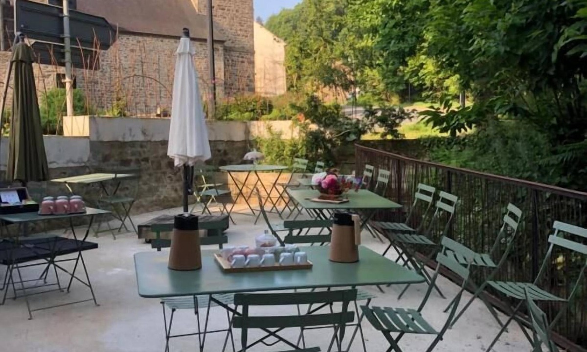 Saint-Brieuc-des-Iffs Hotel | Fleurs de Lin