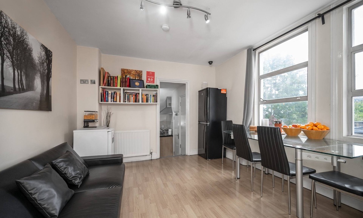 Tooting House | Flexistay Aparthotel Tooting