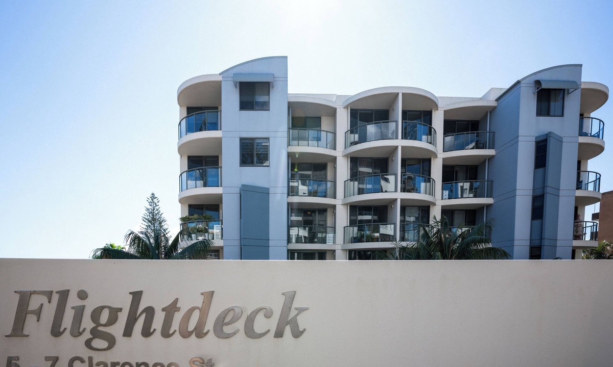 Port Macquarie Apartment | Flightdeck 203 - 4 Bedroom unit in Town