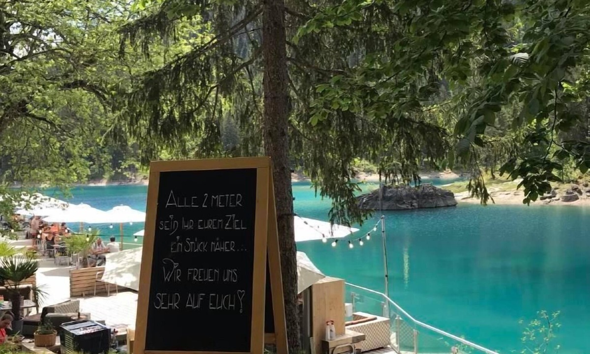 Flims Apartment | Flims Stenna SELVA directly by the mountain railway ski slope