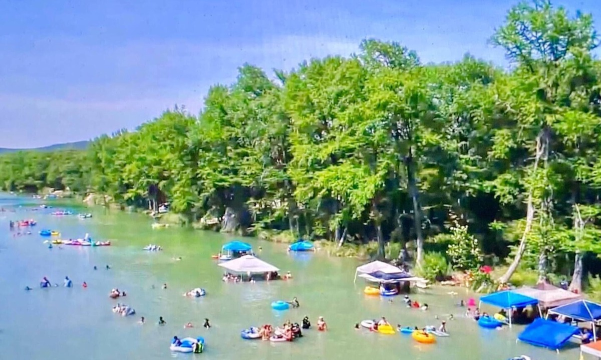 Sabinal Cabin | Float 2 Cabin ~ Private Frio River Access @ Comanche Crossing, Cowboy Style!