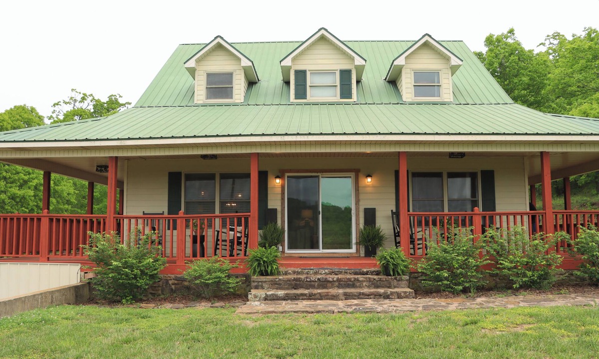 Jasper House | Float and Spoke at the Butler Cabin- Buffalo River Getaway