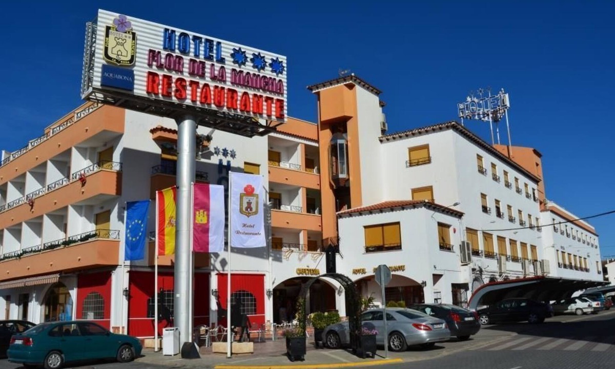 La Roda Hotel | Flor De La Mancha