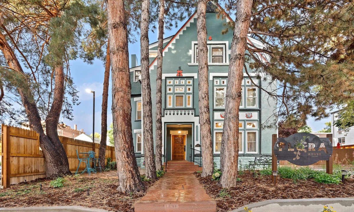 Cheesman Park Bed & Breakfast | Flora House Denver