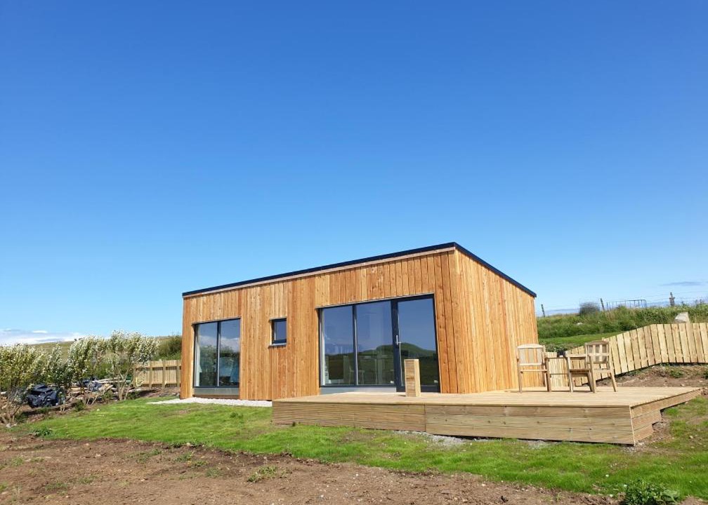 Bornesketaig Ski Chalet | Flora's Cliff View