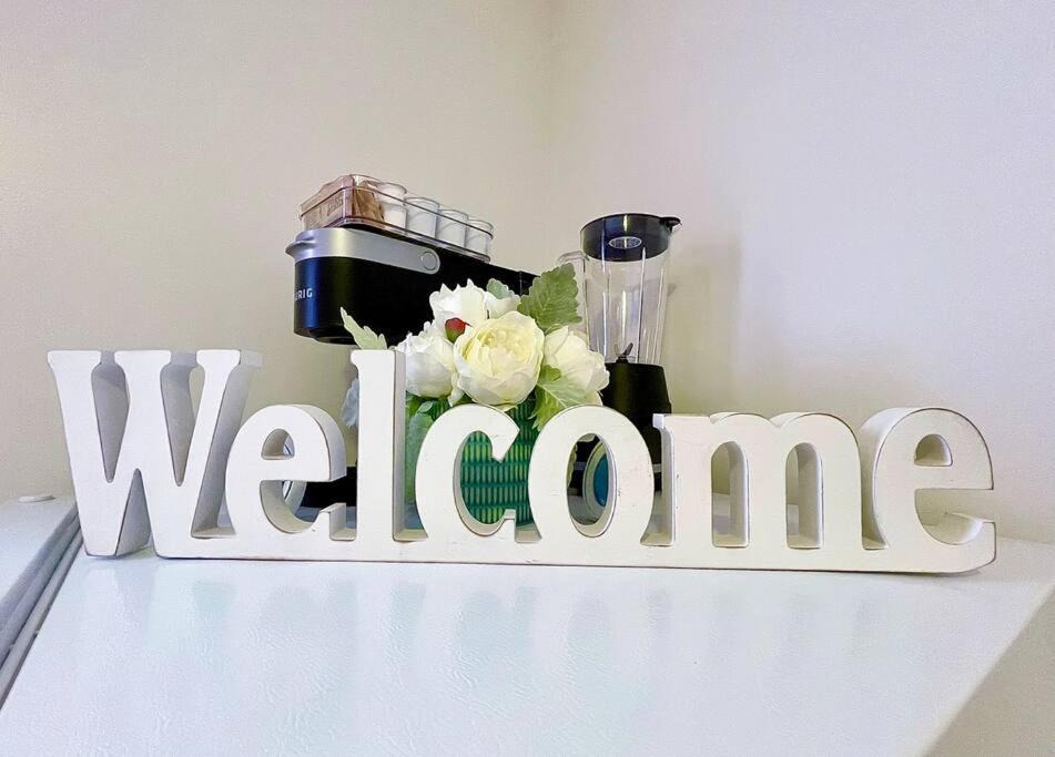 Garden Court Apartment | Floral Home I Spacious 3BD 1BA Gem I Sleeps 8