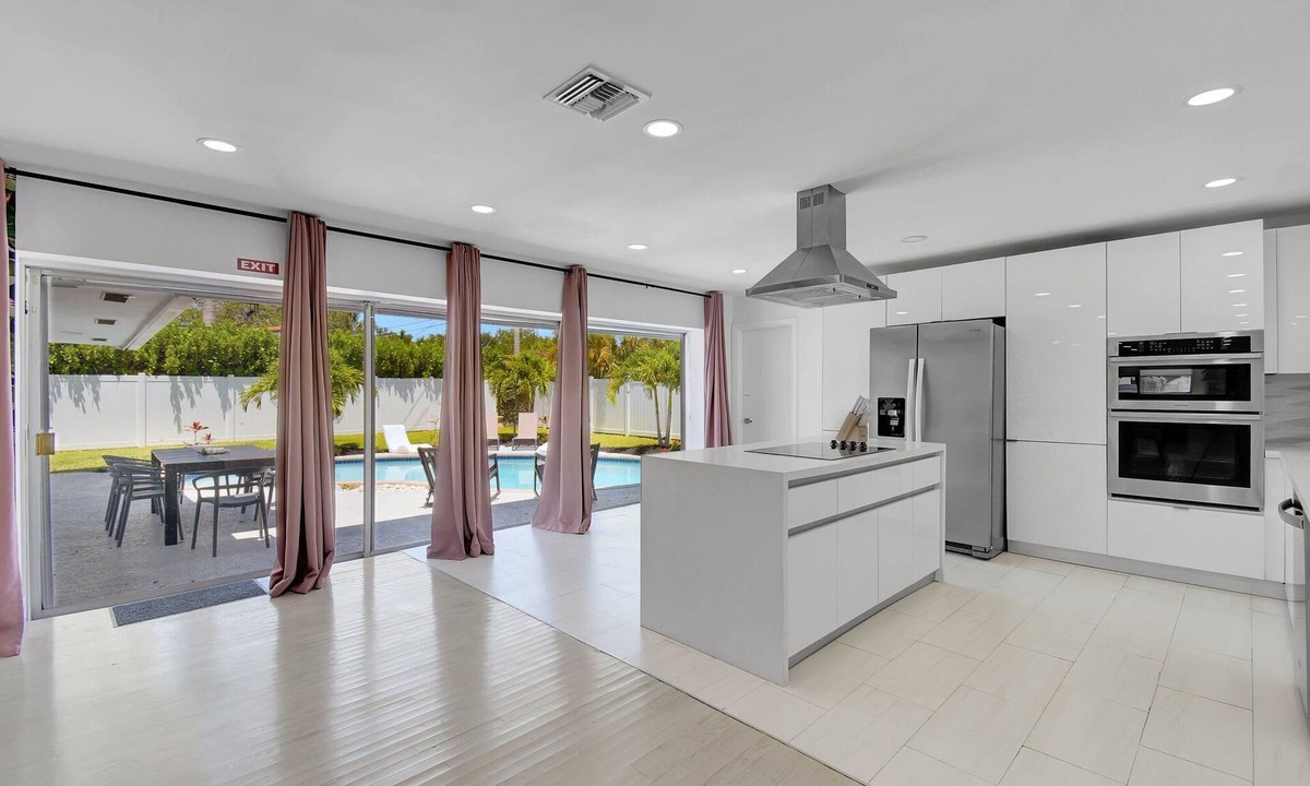 Imperial Point House | FLORENCE VILLA