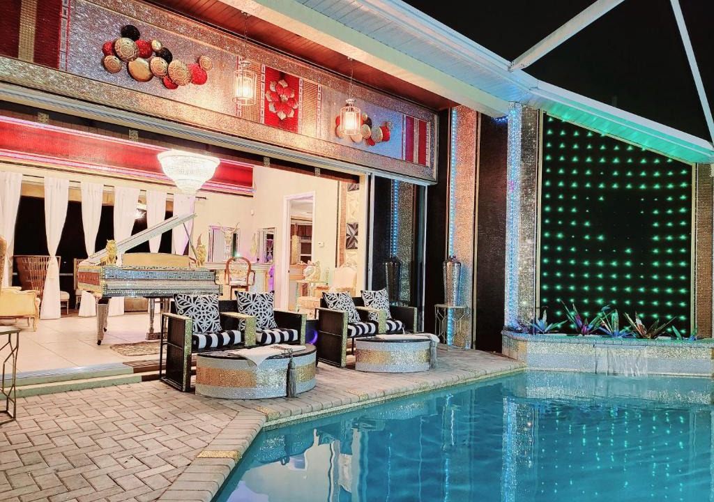 Pelican Villa | Florida Celebrity Millionaire Mansion