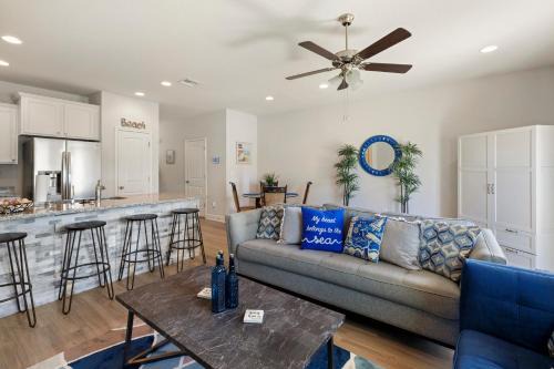 Thomas Drive House | Florida Knights by the Sea