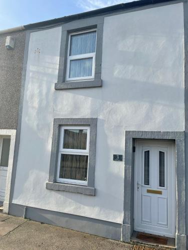 Calder Bridge House | Flosh Cottage Lake District