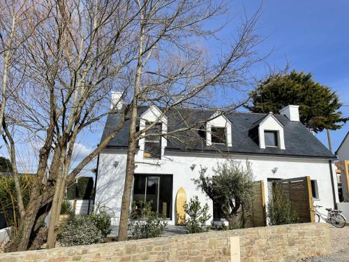 Plouharnel House | Flouka