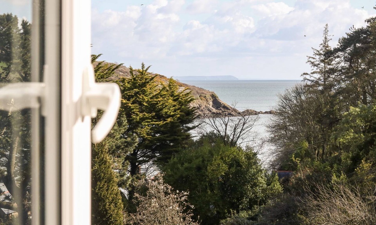 Gillan Cottage | Flushing Meadow