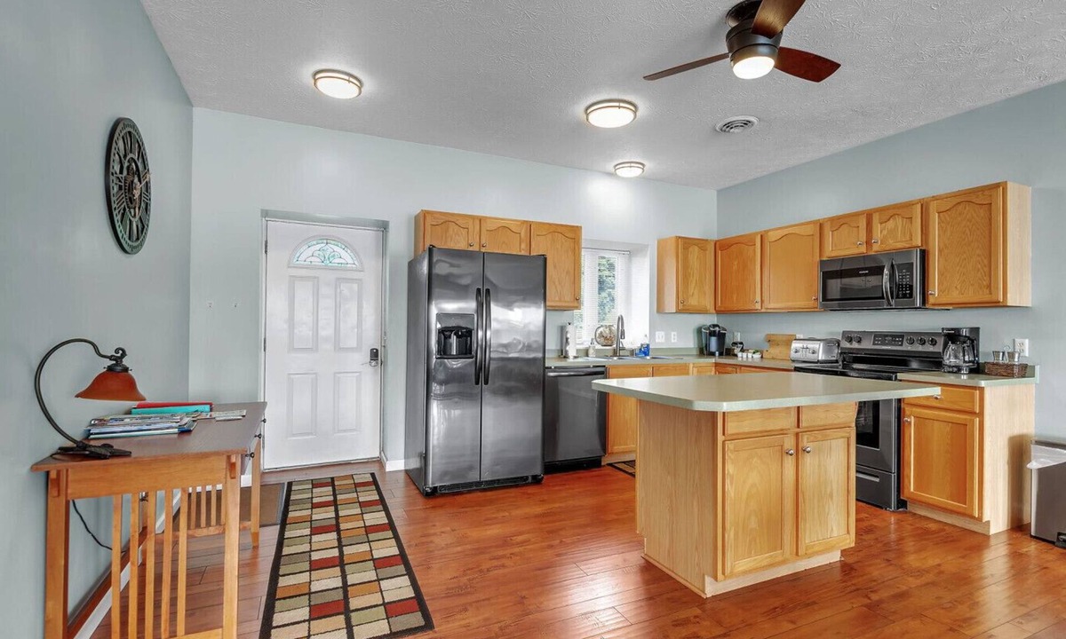 Geneseo House | FLX Retreats Conesus Condos-APTS A-D