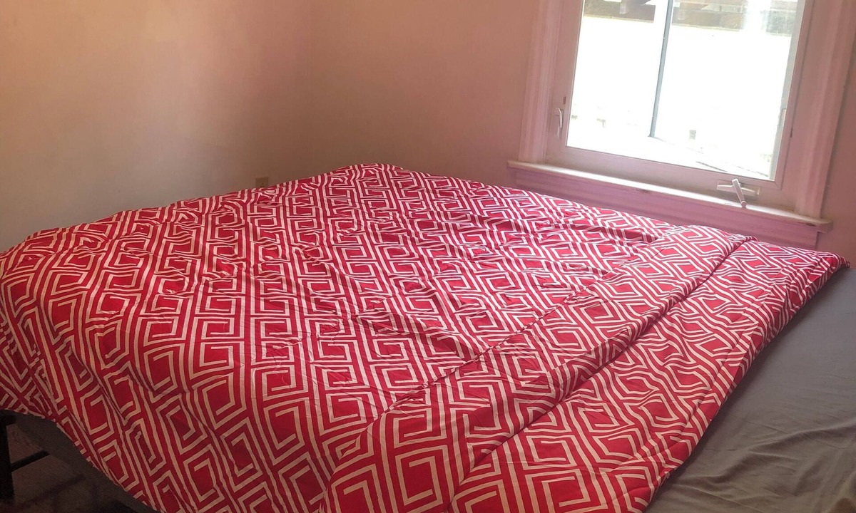 West Hill House | FM102-Cozy Holiday Home