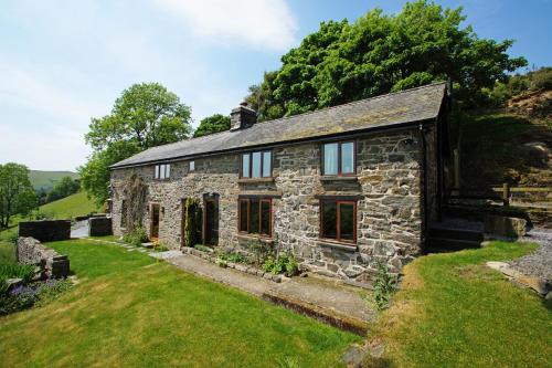 Llanbrynmair House | Foel Fach