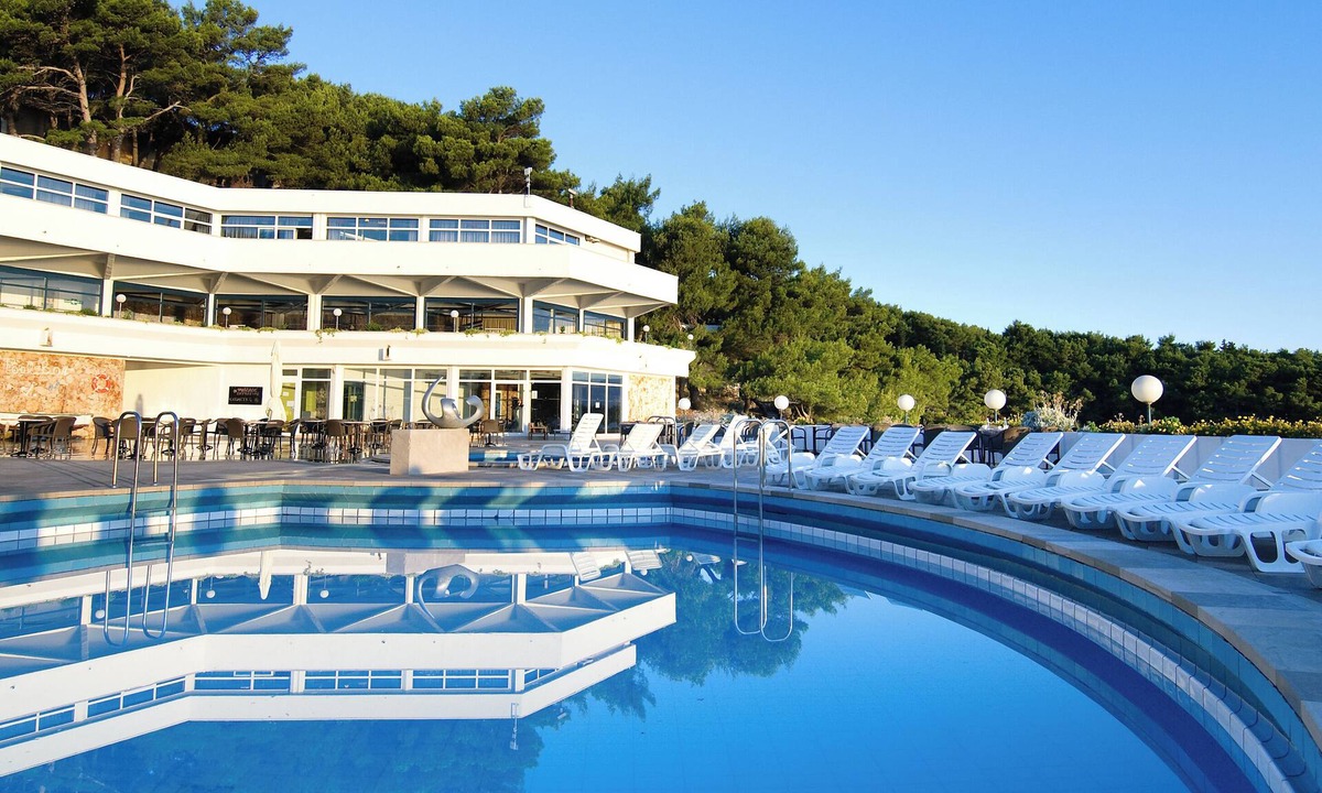 Island Hvar Hotel | Fontana Bayside Park