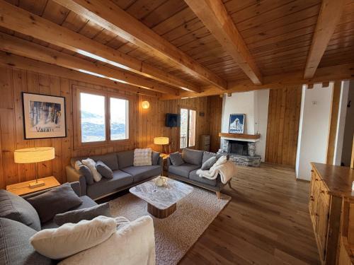 Salins Ski Chalet | Fontannets 001 COSY & MOUNTAIN chalet 10 pers